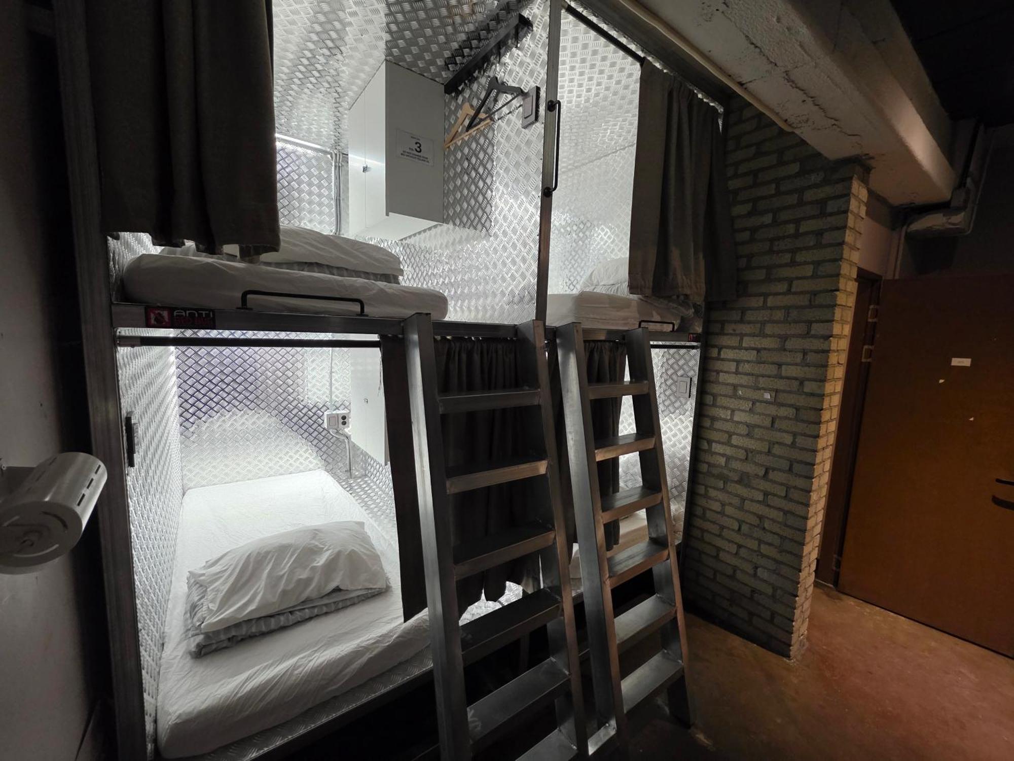 Inno Hostel & Pub Lounge Hongdae Seoel Buitenkant foto